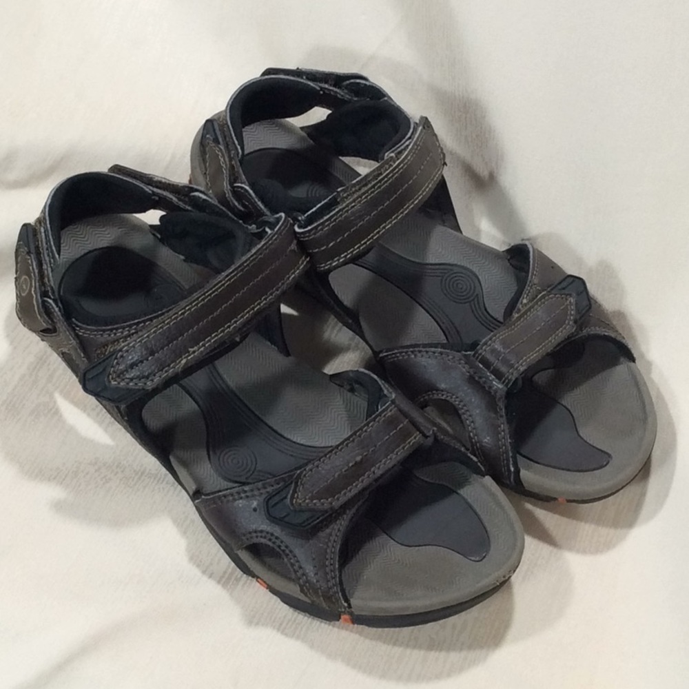 Hi-Tec Men's Brown  Trail Adventure Convertible Hiking Sandals Size 10